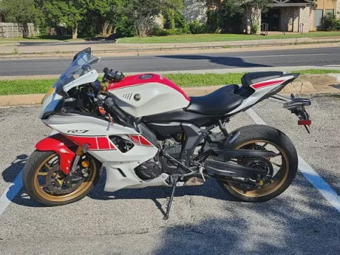 Yamaha r6 for sale